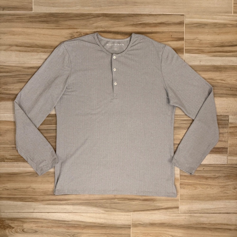 Mizzen+Main Mens XL Grey Herringbone Performance Long Sleeve Henley Shirt